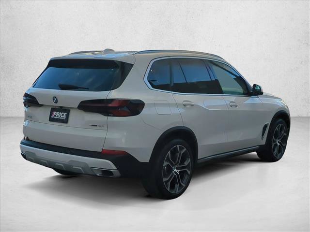 Used 2024 BMW X5 sDrive40i w/ Parking Assistance Package RWD image 5