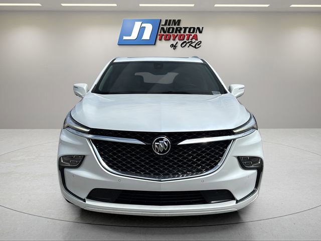 Used 2023 Buick Enclave Avenir w/ Avenir Technology Package AWD/4WD image 2