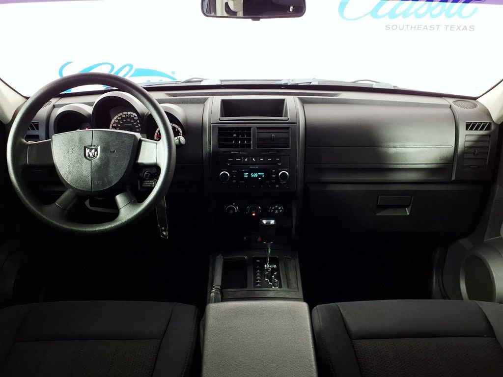 Used 2011 Dodge Nitro Heat image 15