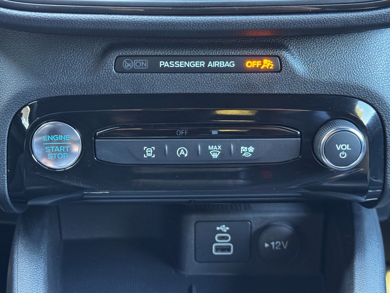 Used 2024 Ford Escape ST-Line w/ Tech Pack #1 image 27