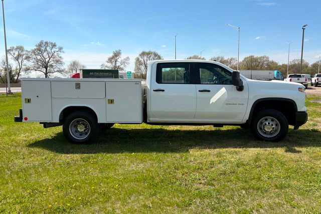 Used 2025 Chevrolet Silverado 3500 W/T AWD/4WD image 13