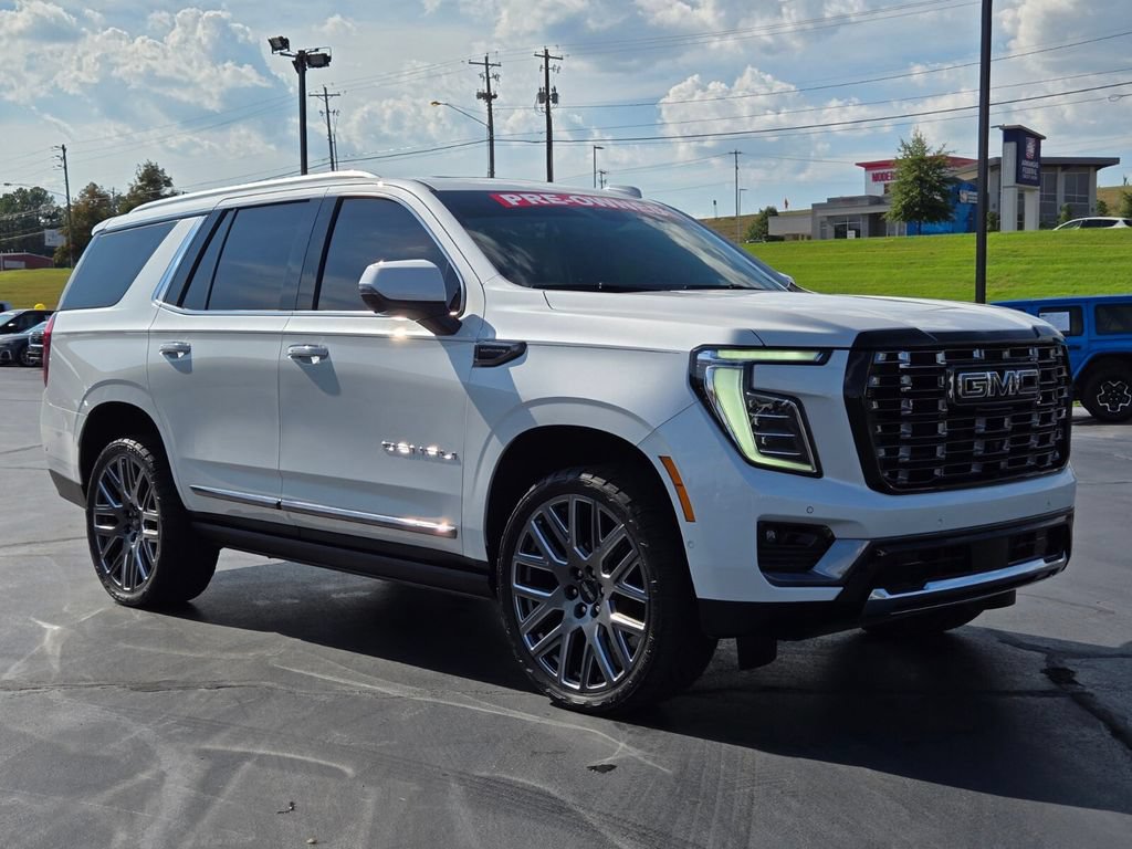 Used 2025 GMC Yukon Denali Ultimate AWD/4WD image 7