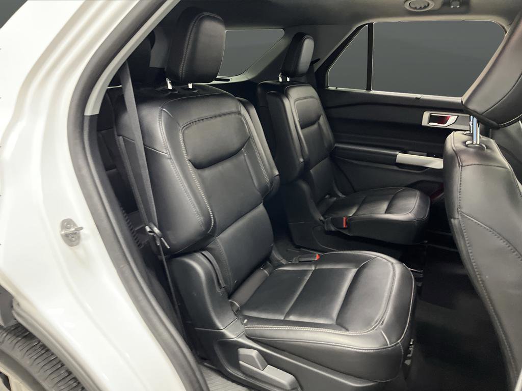Used 2023 Ford Explorer Limited image 33