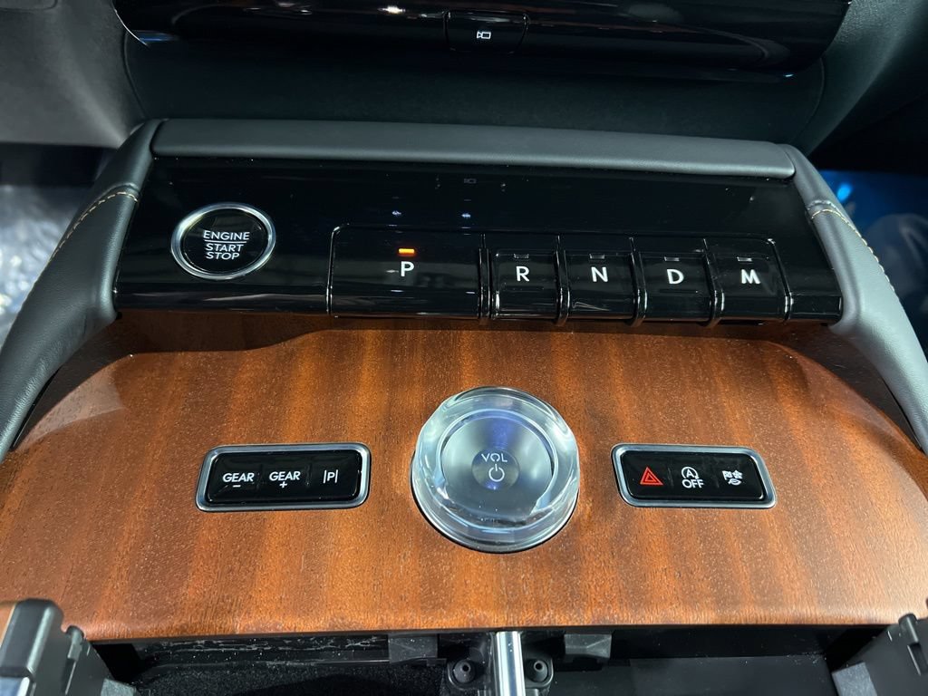 New 2026 Lincoln Navigator Black Label AWD/4WD image 16