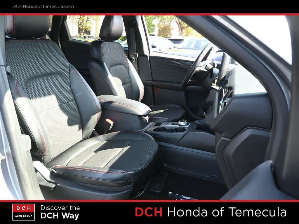 Used 2024 Ford Escape ST-Line w/ Tech Pack #1 AWD/4WD image 21