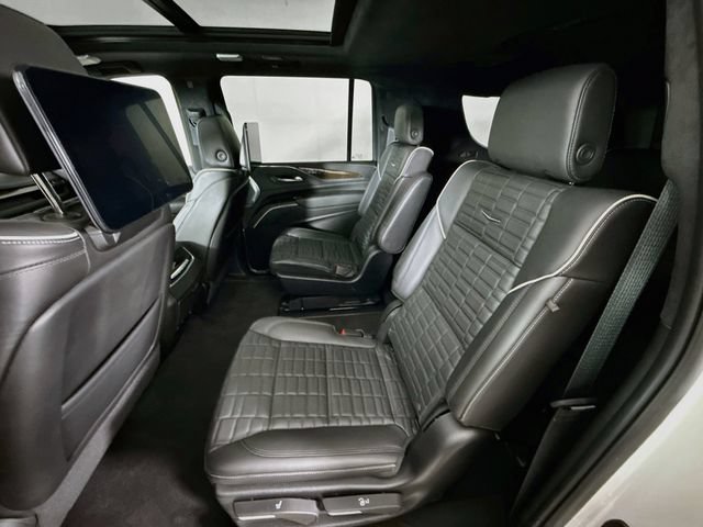 Used 2024 Cadillac Escalade ESV Sport Platinum AWD/4WD image 27