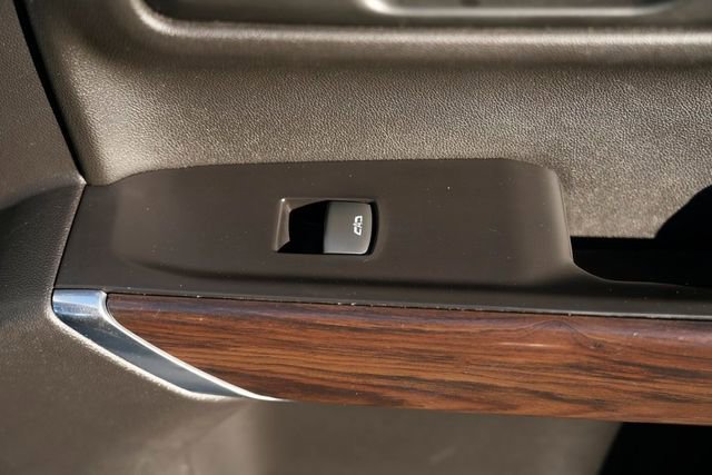 Used 2020 GMC Sierra 1500 SLT w/ SLT Premium Package image 34