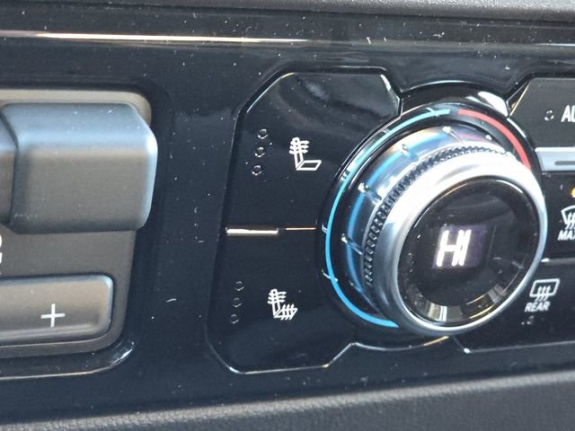 New 2026 GMC Sierra 1500 Elevation image 6