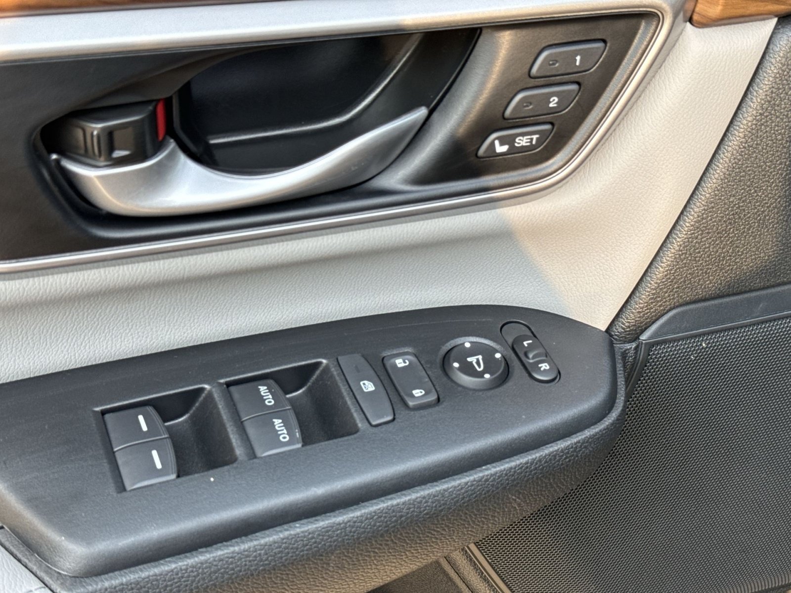 Used 2022 Honda CR-V EX-L image 20