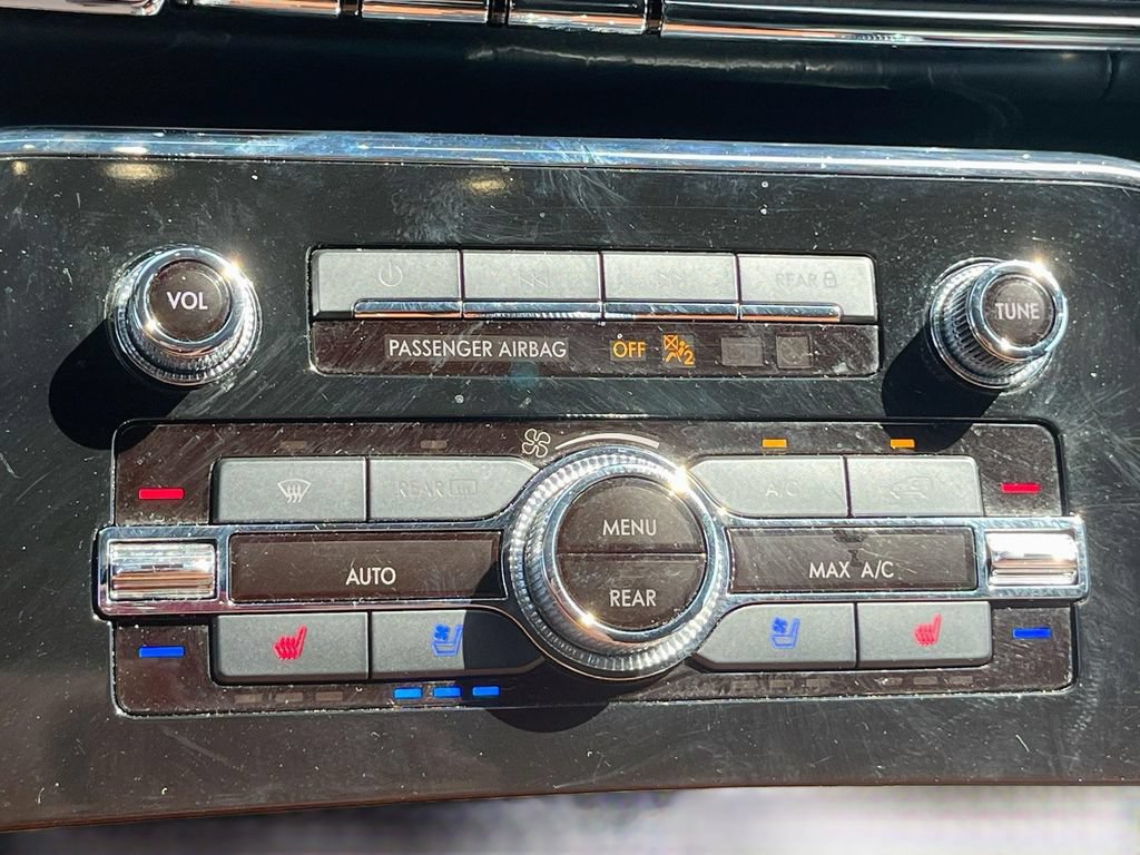 Used 2024 Lincoln Navigator L Black Label AWD/4WD image 16