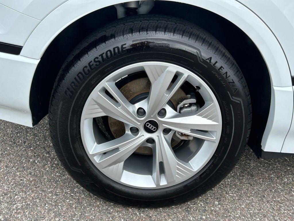 Used 2025 Audi Q6 e-tron Premium Plus w/ Premium Plus image 49