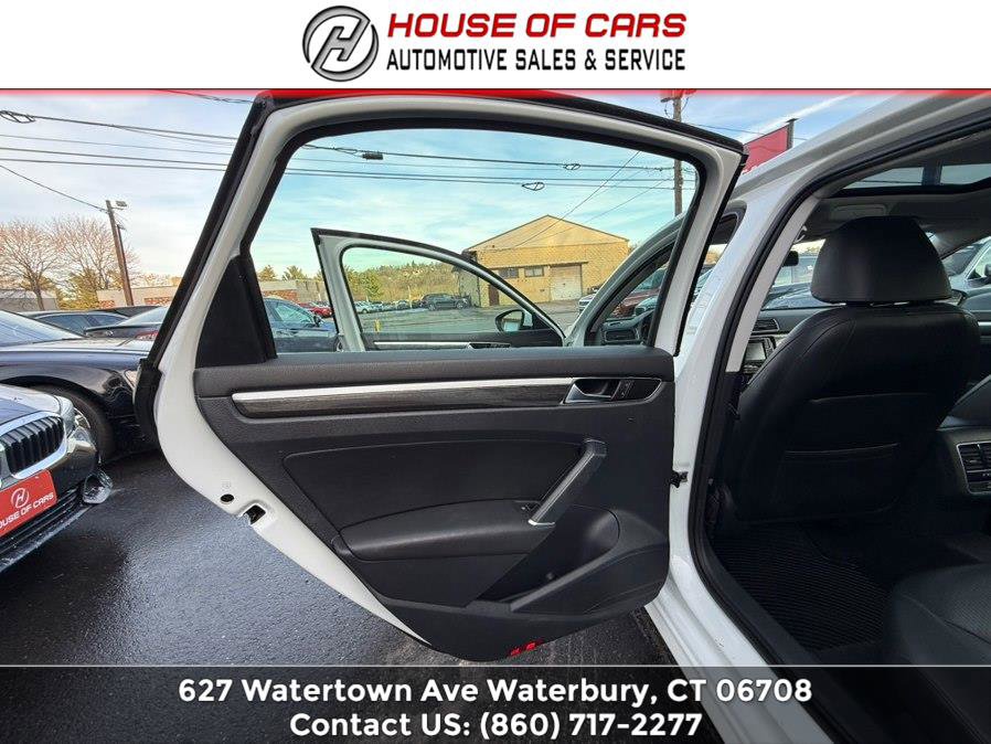 Used 2017 Volkswagen Passat 1.8T SE image 28