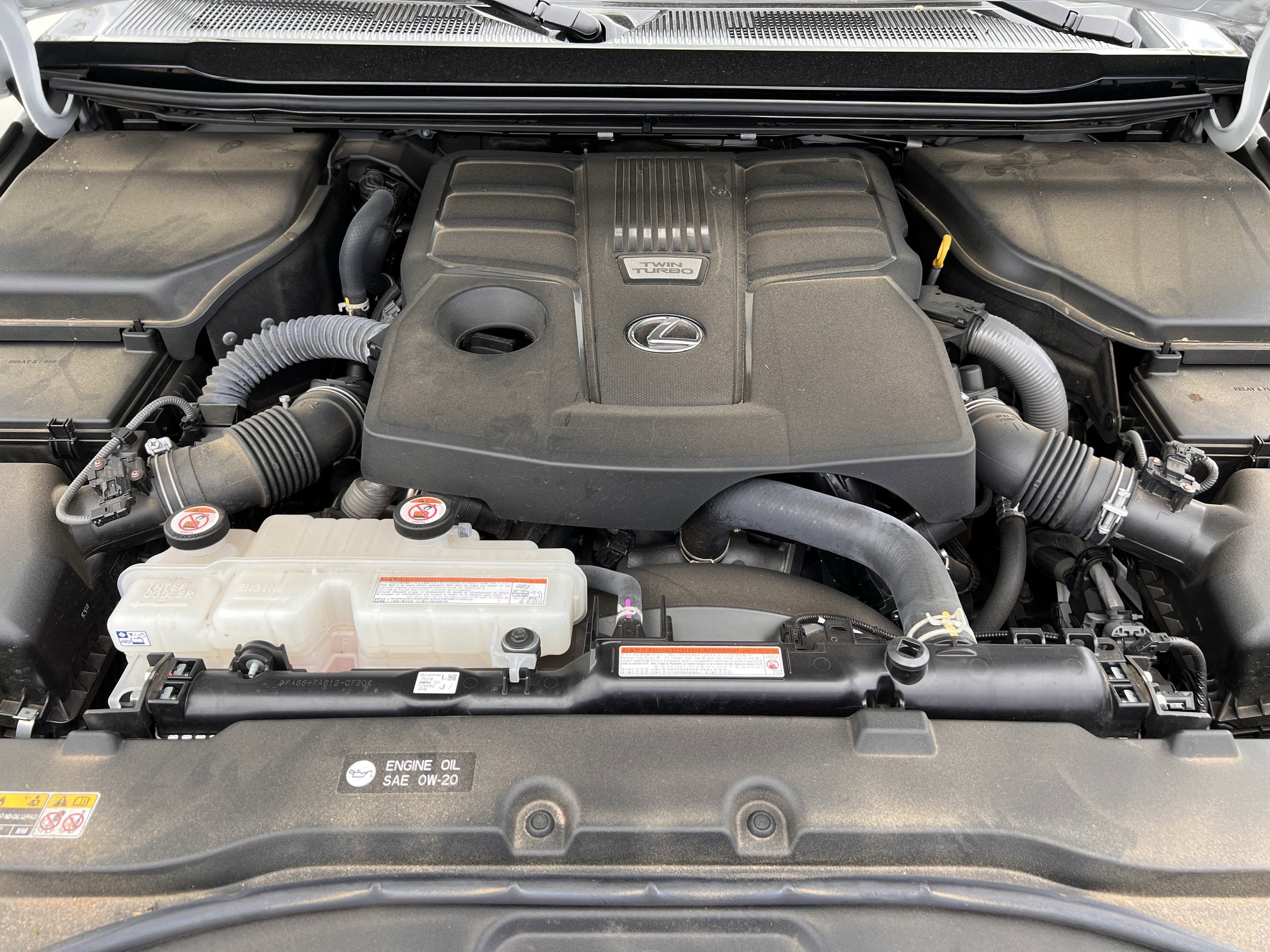 Used 2024 Lexus GX 550 w/ Cold Area Package image 35