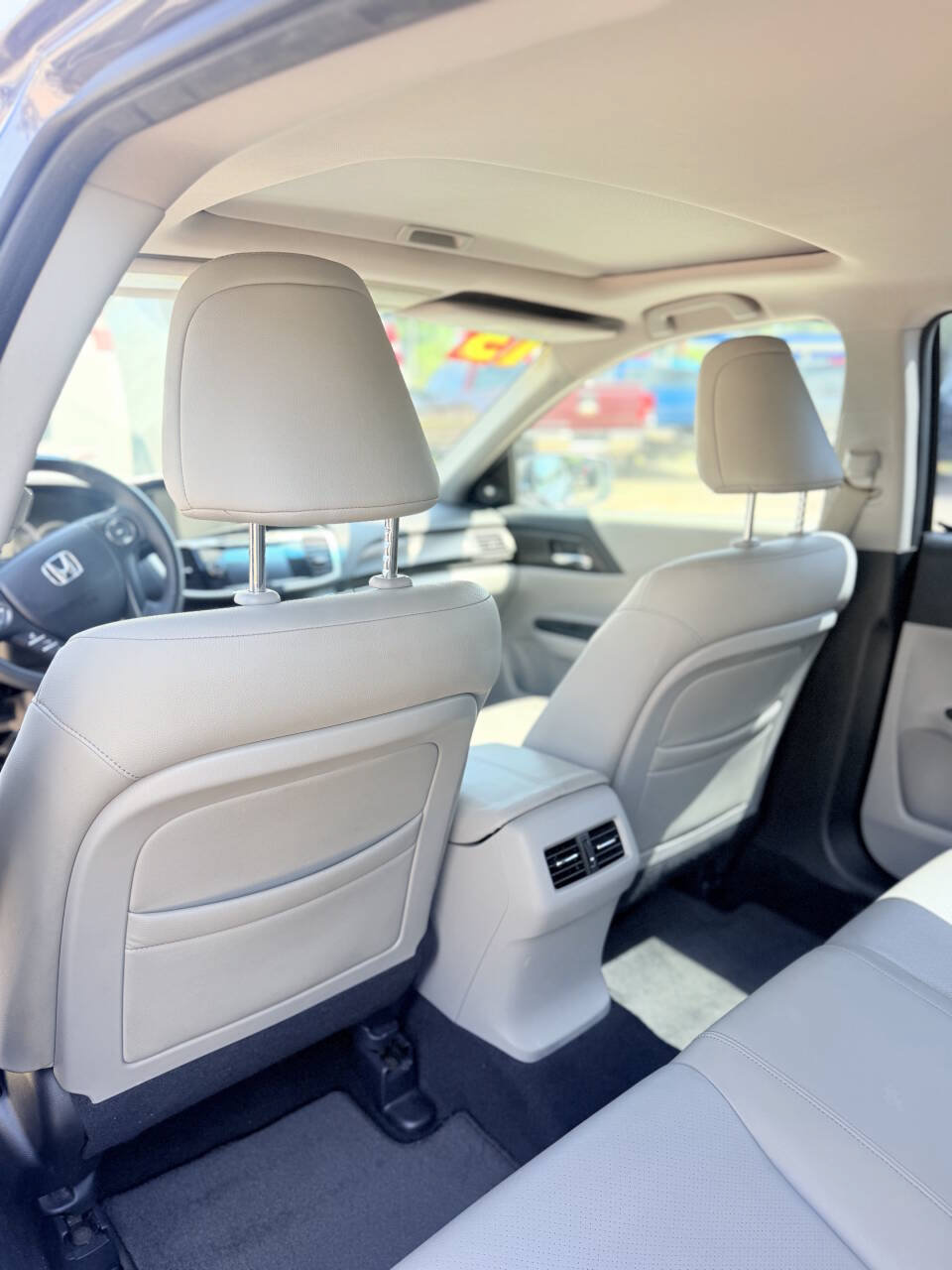 Used 2013 Honda Accord EX-L image 17
