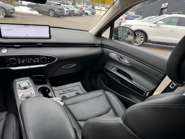 Used 2025 Genesis GV70 2.5T image 41