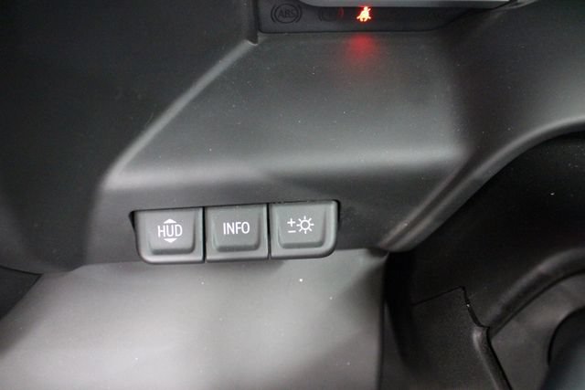 Used 2025 GMC Sierra 2500 AT4X AWD/4WD image 33