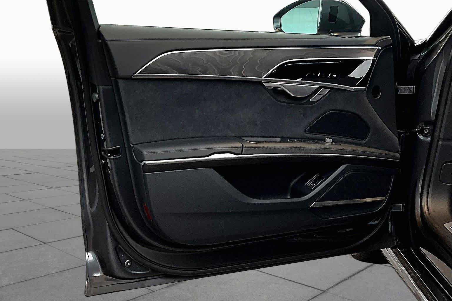 New 2027 Audi A8 L 3.0T AWD/4WD image 10