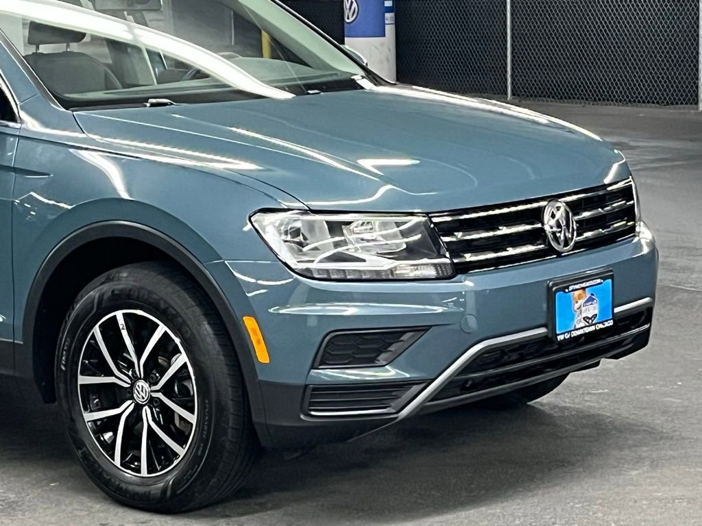 Certified 2021 Volkswagen Tiguan SE w/ Panoramic Sunroof Package image 41