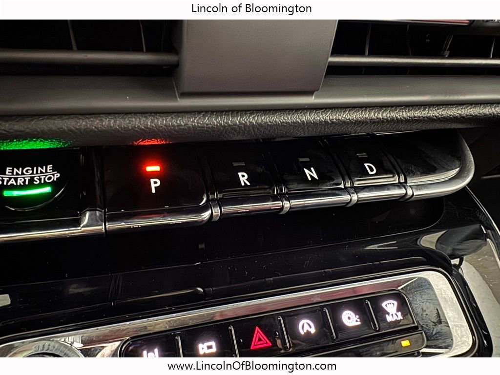 New 2025 Lincoln Corsair Reserve w/ Equipment Group 202A image 52