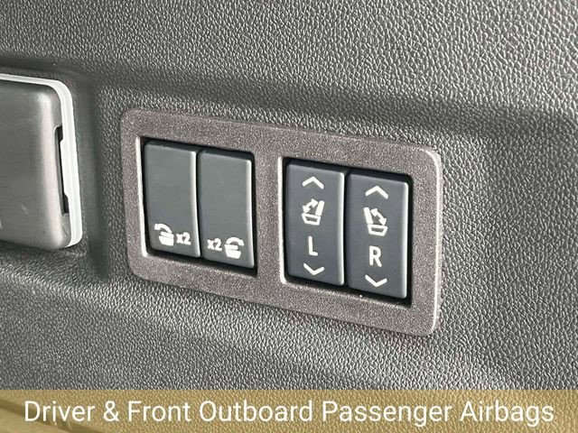 Certified 2024 Chevrolet Tahoe High Country w/ Advanced Technology Package image 21