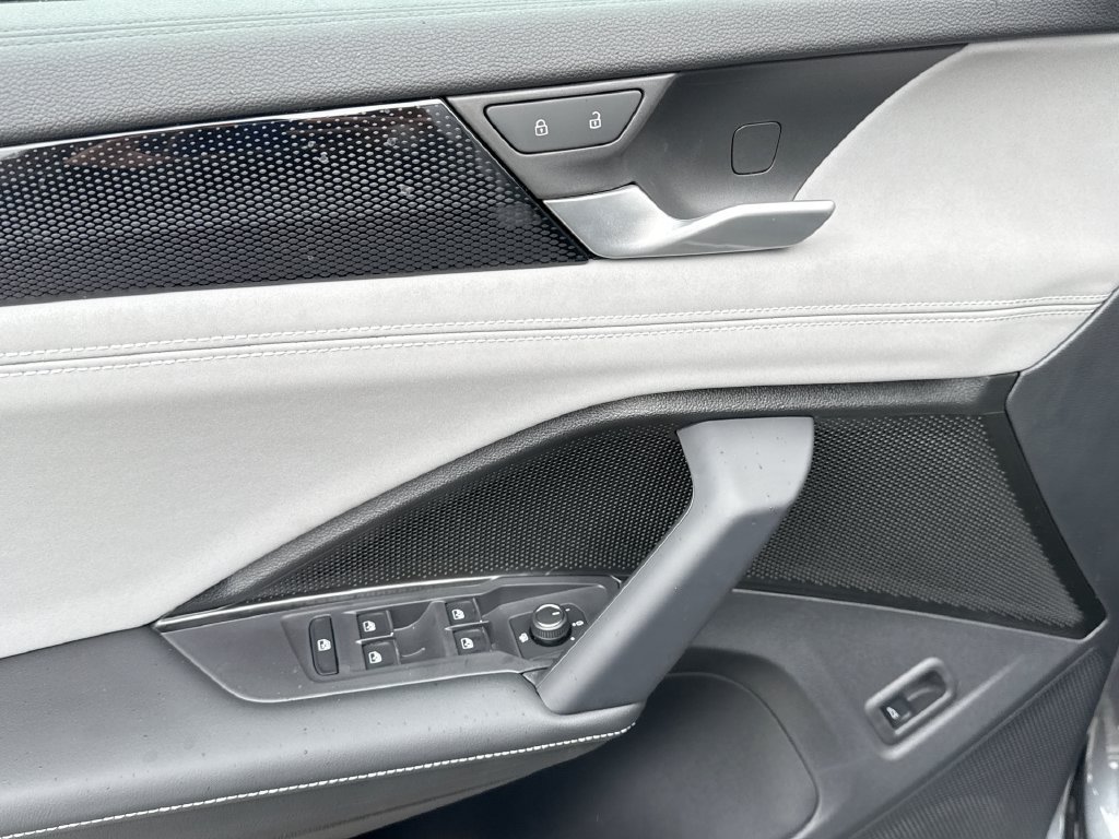 New 2026 Volkswagen Tiguan SE AWD/4WD image 15