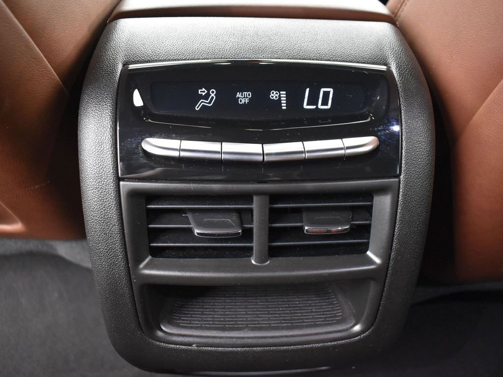 Certified 2024 Cadillac XT5 Premium Luxury w/ LPO, Floor Liner Package image 27