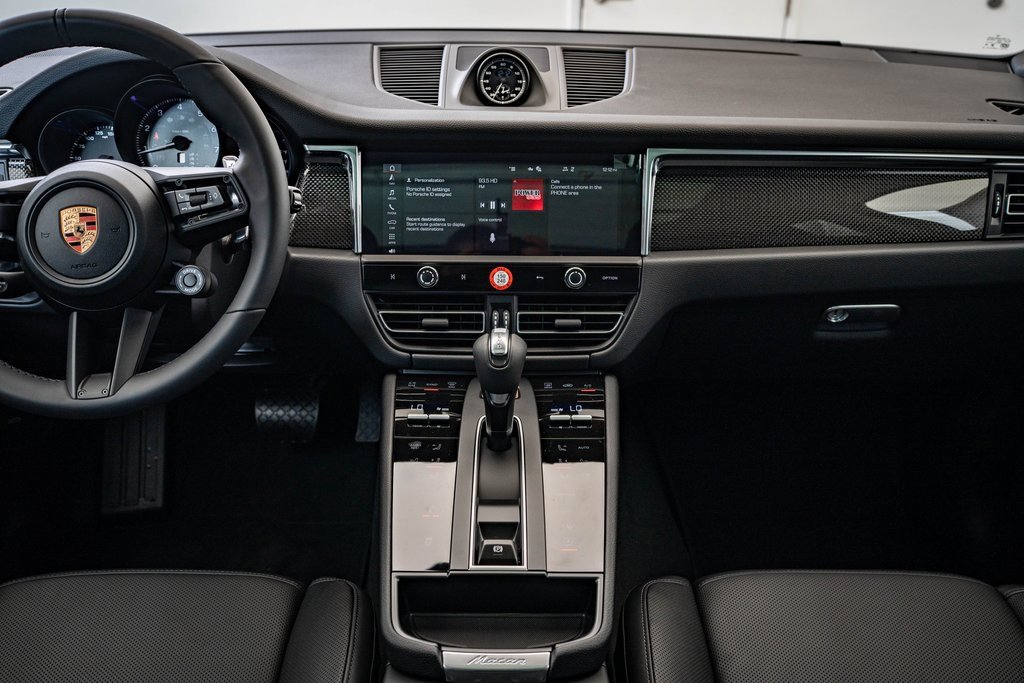 New 2026 Porsche Macan S image 6
