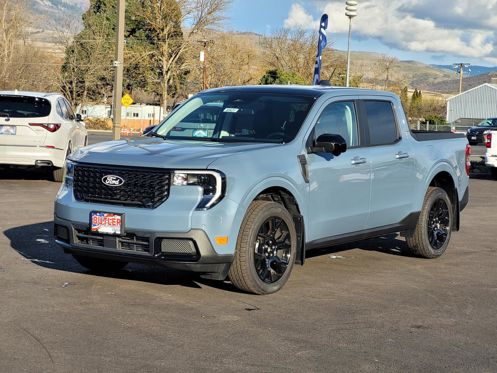 New 2025 Ford Maverick Lariat w/ Black Appearance Package AWD/4WD image 1