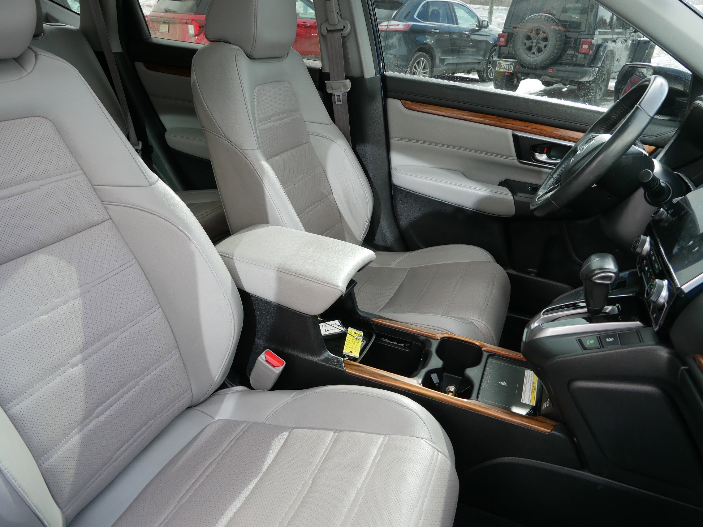 Used 2020 Honda CR-V Touring image 23