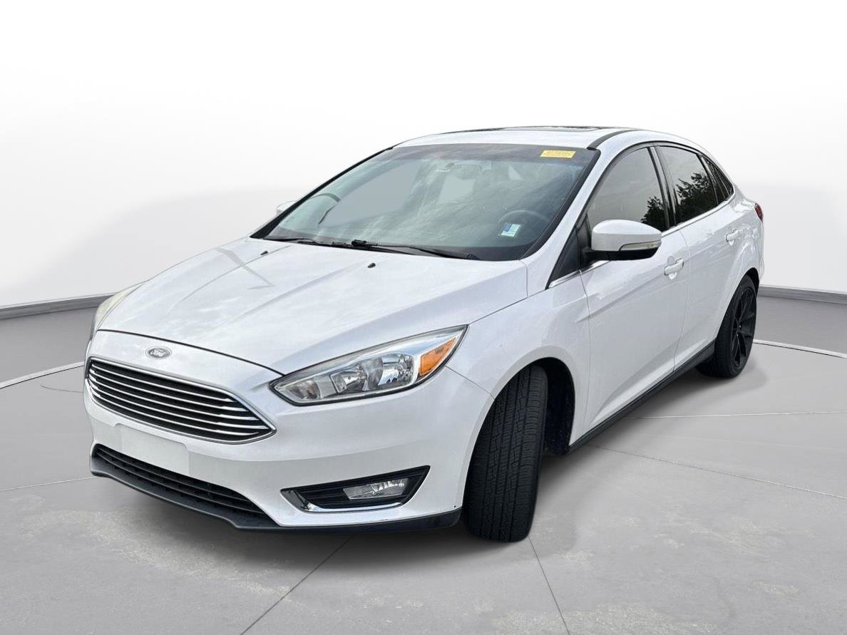 Used 2017 Ford Focus Titanium video 2