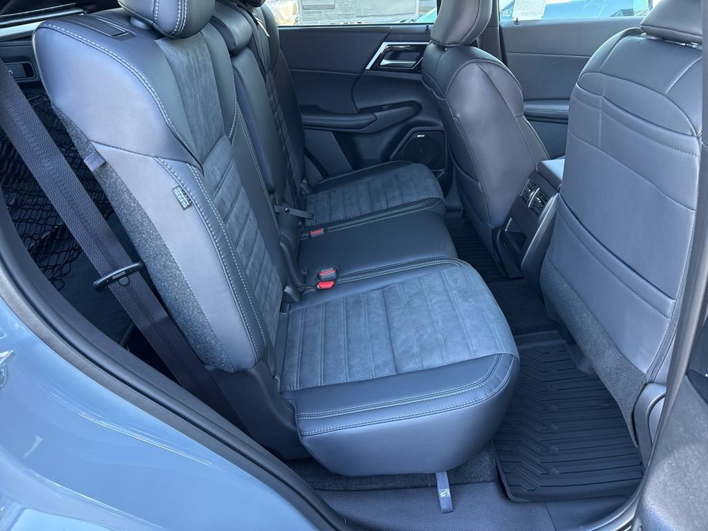 New 2026 Mitsubishi Outlander SE image 26