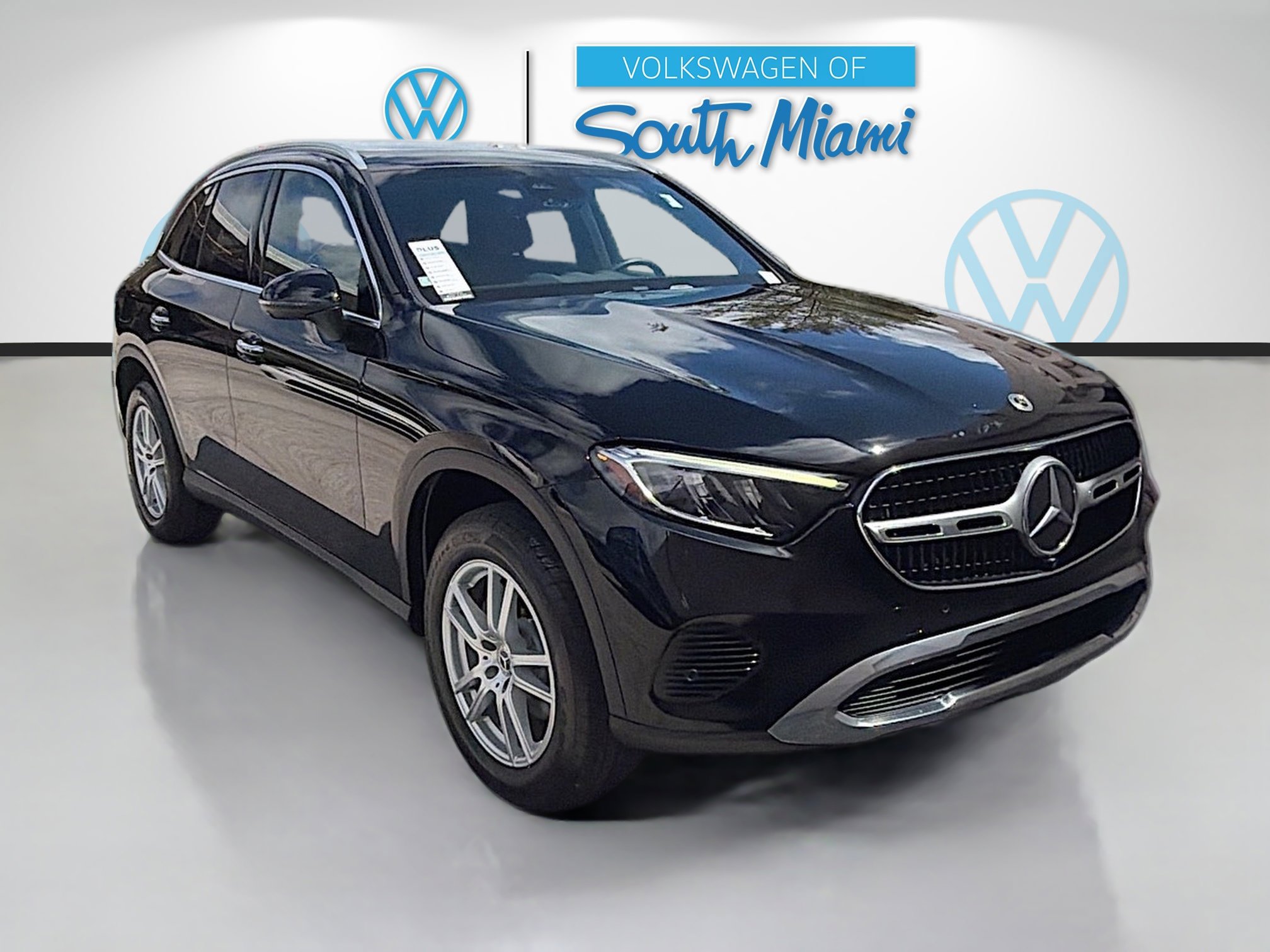 Used 2023 Mercedes-Benz GLC 300 w/ Exclusive Trim Package image 1