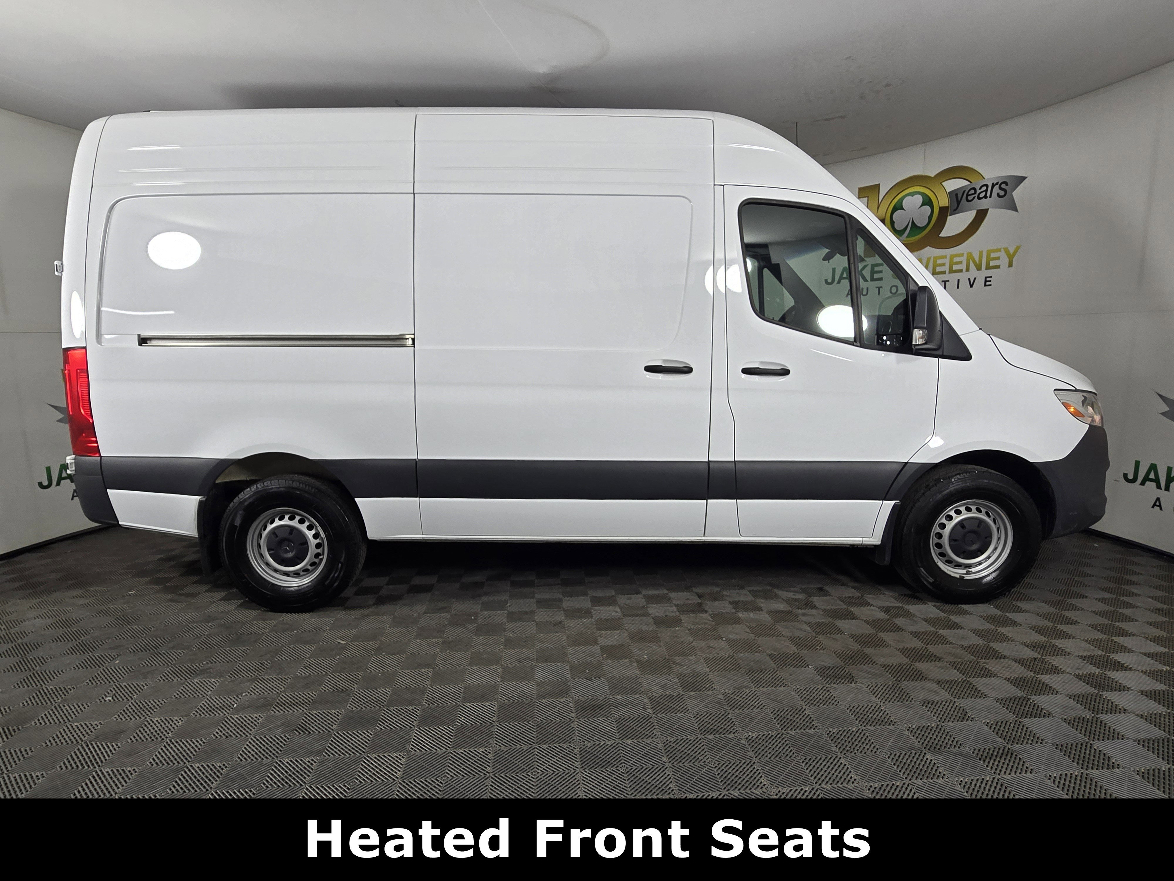 Used 2025 Mercedes-Benz Sprinter 2500 image 10
