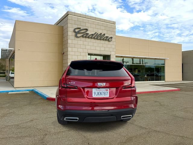 Certified 2024 Cadillac XT4 Premium Luxury w/ Technology Package FWD image 7