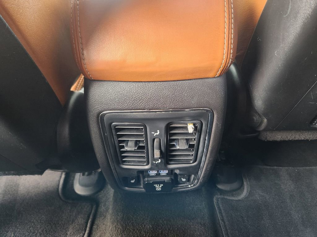 Used 2015 Jeep Grand Cherokee SRT w/ Trailer Tow Group IV image 11