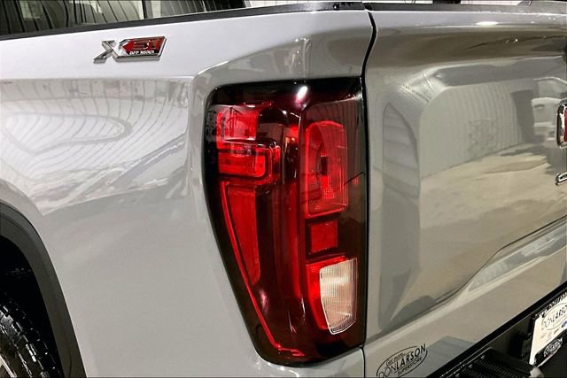 Certified 2024 GMC Sierra 1500 SLE w/ Preferred Package image 8