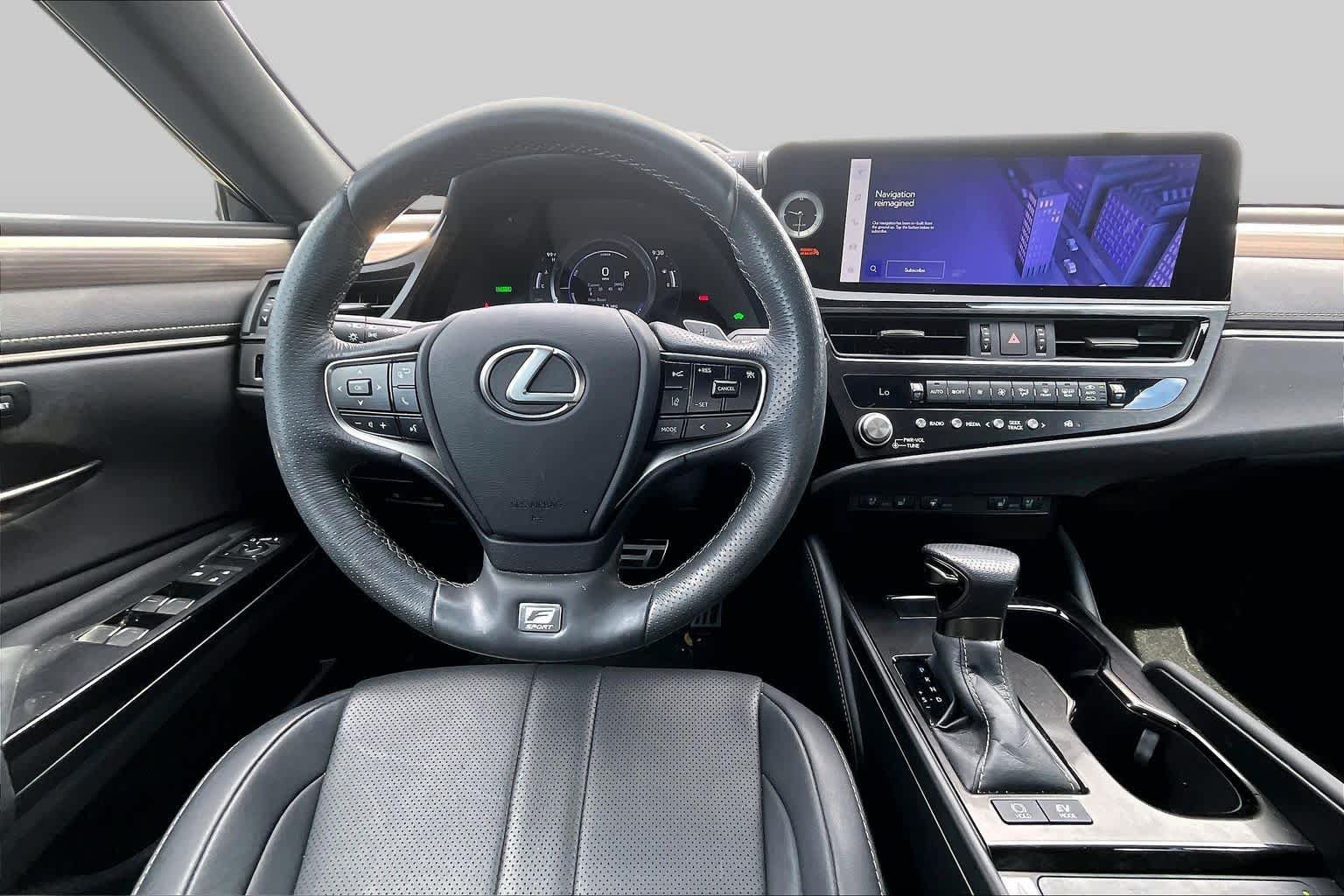 Used 2023 Lexus ES 300h F Sport FWD image 6