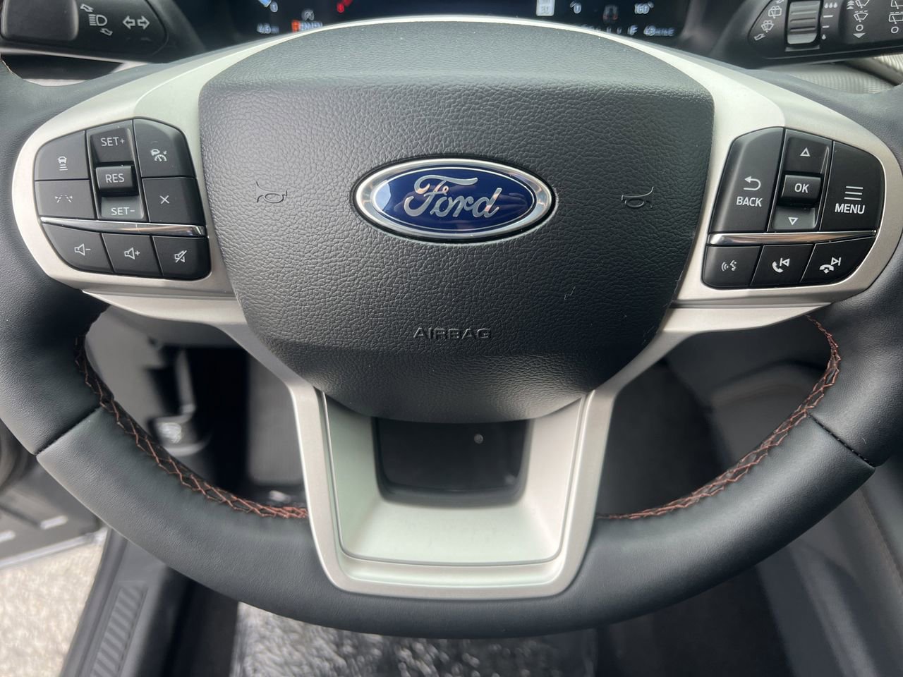 New 2026 Ford Explorer Active image 9