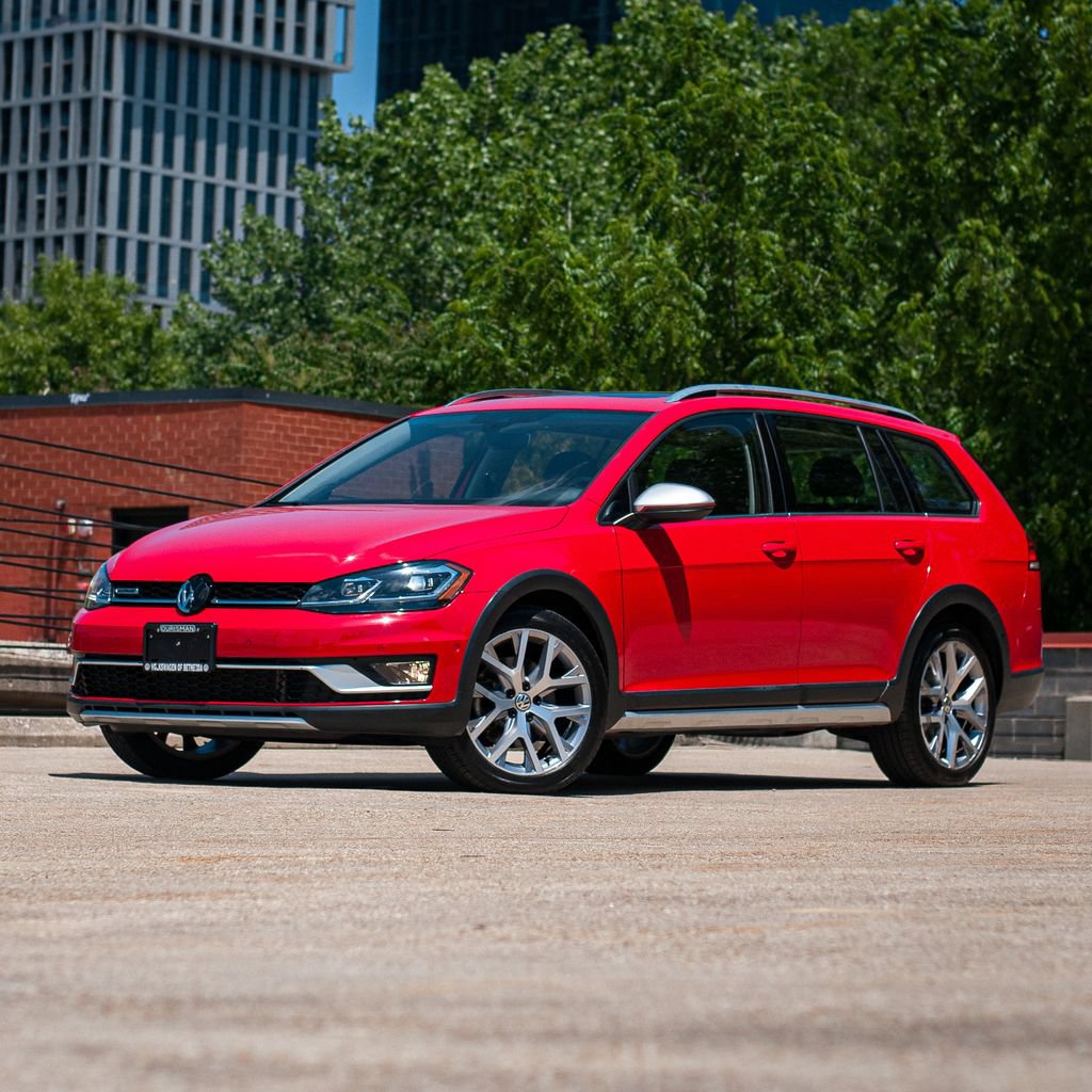 Used 2019 Volkswagen Golf Alltrack SE AWD/4WD image 1