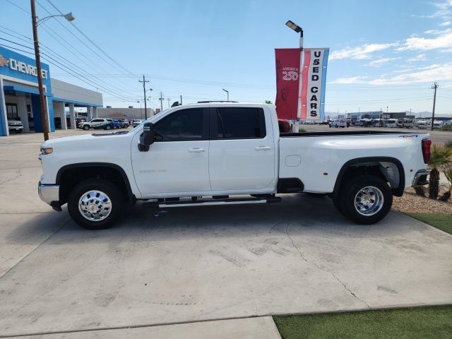 New 2026 Chevrolet Silverado 3500 LT w/ All Star Edition AWD/4WD image 7