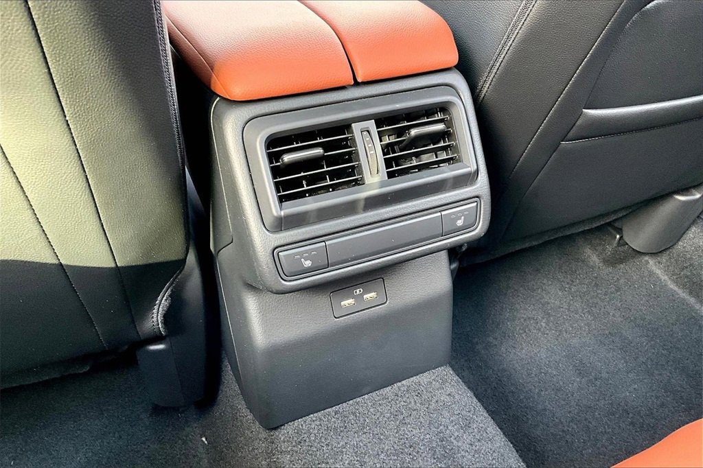 Used 2023 MAZDA CX-50 2.5 Turbo w/ Premium Plus Pkg image 10