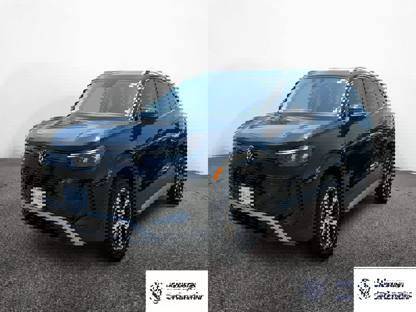 New 2025 Volkswagen Tiguan SE