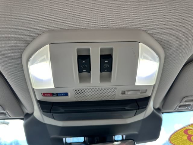 Certified 2023 Subaru Ascent Limited w/ Technology Package image 17