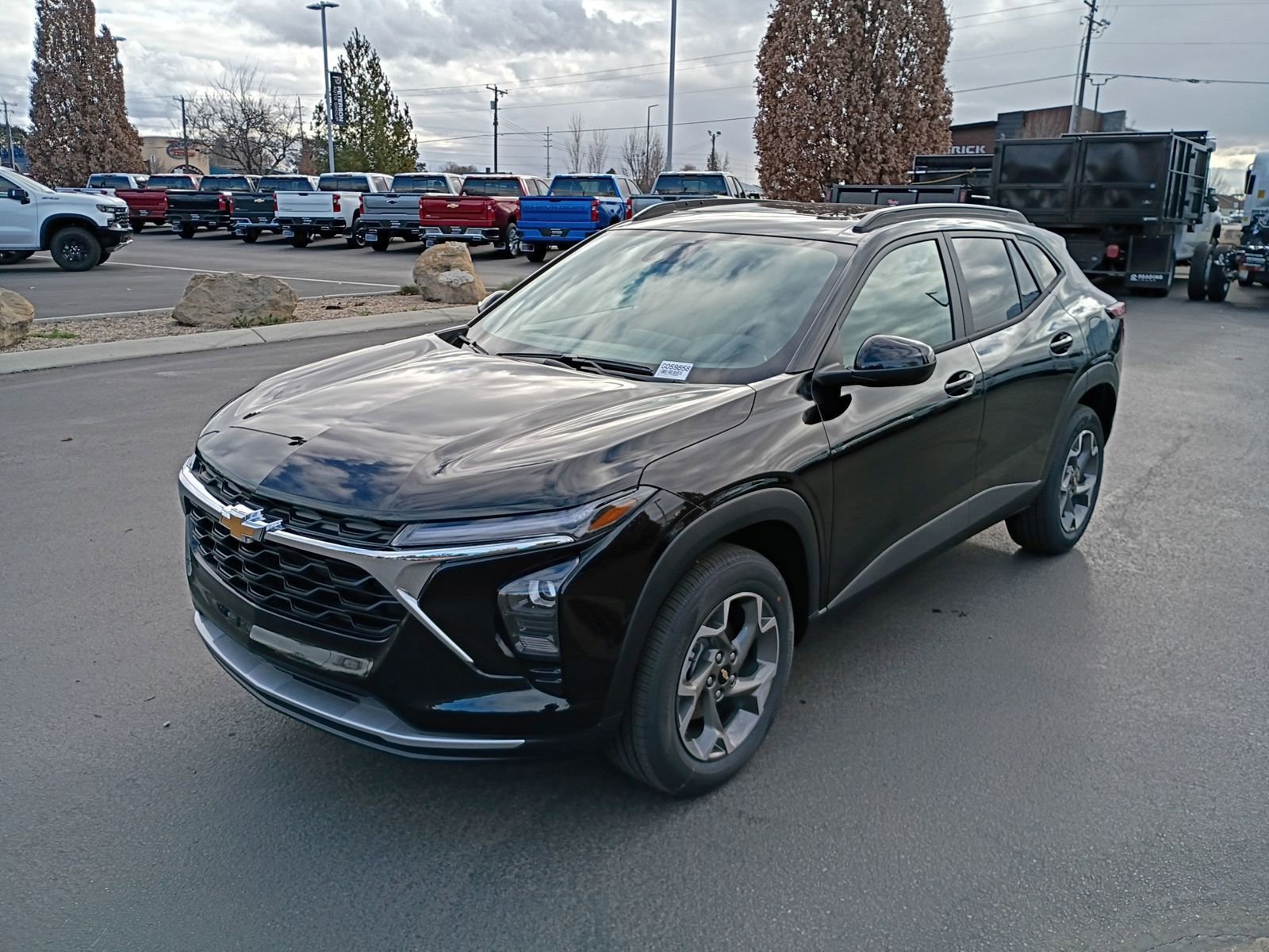 New 2026 Chevrolet Trax LT w/ Sunroof Package image 16