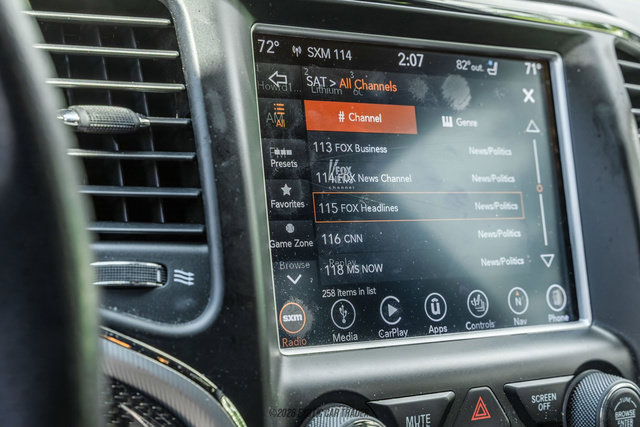 Used 2018 Jeep Grand Cherokee Trackhawk AWD/4WD image 44