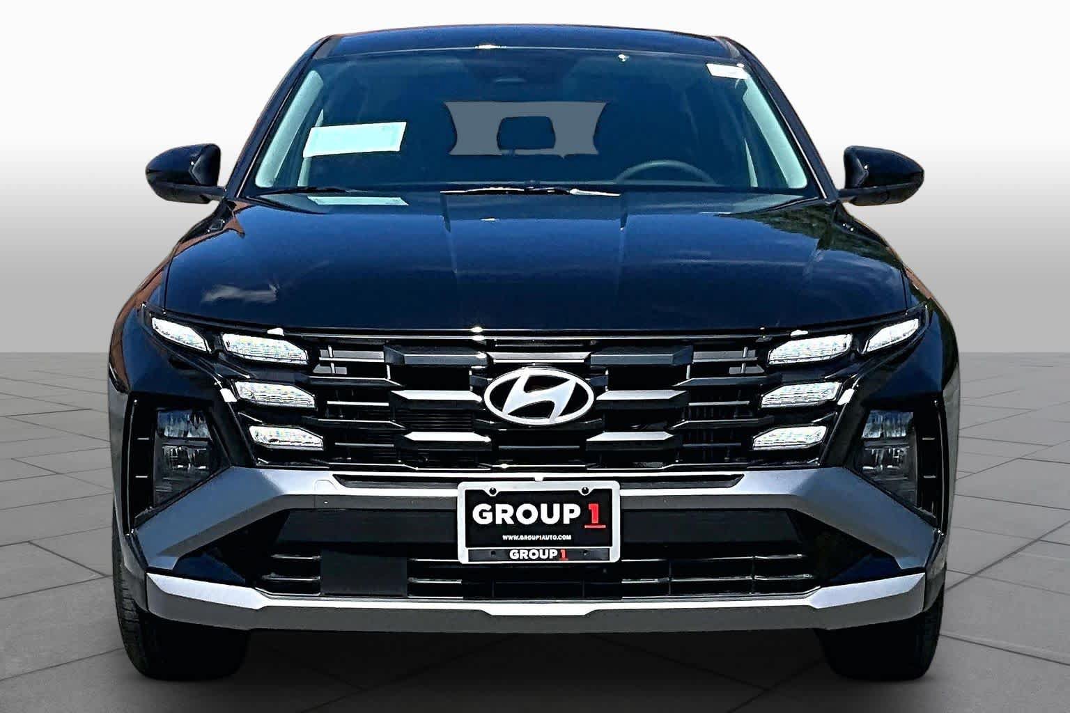 New 2026 Hyundai Tucson Blue SE FWD image 3