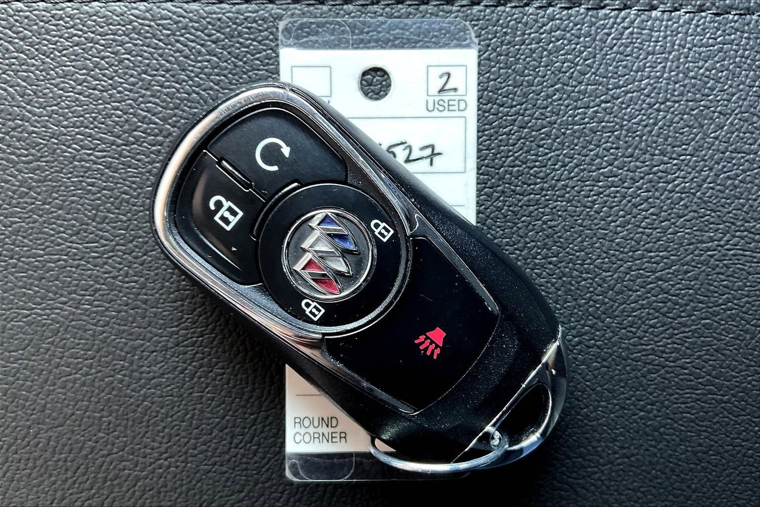 Used 2021 Buick Encore GX Select AWD/4WD image 23
