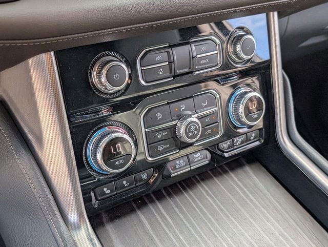 Certified 2023 GMC Yukon Denali image 27