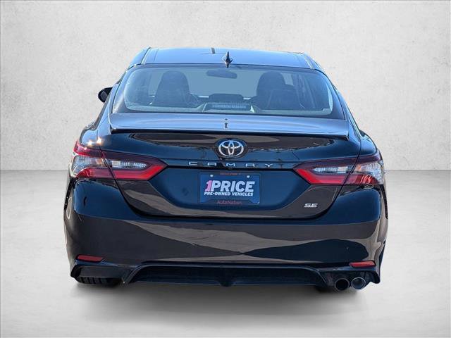 Used 2023 Toyota Camry SE image 6
