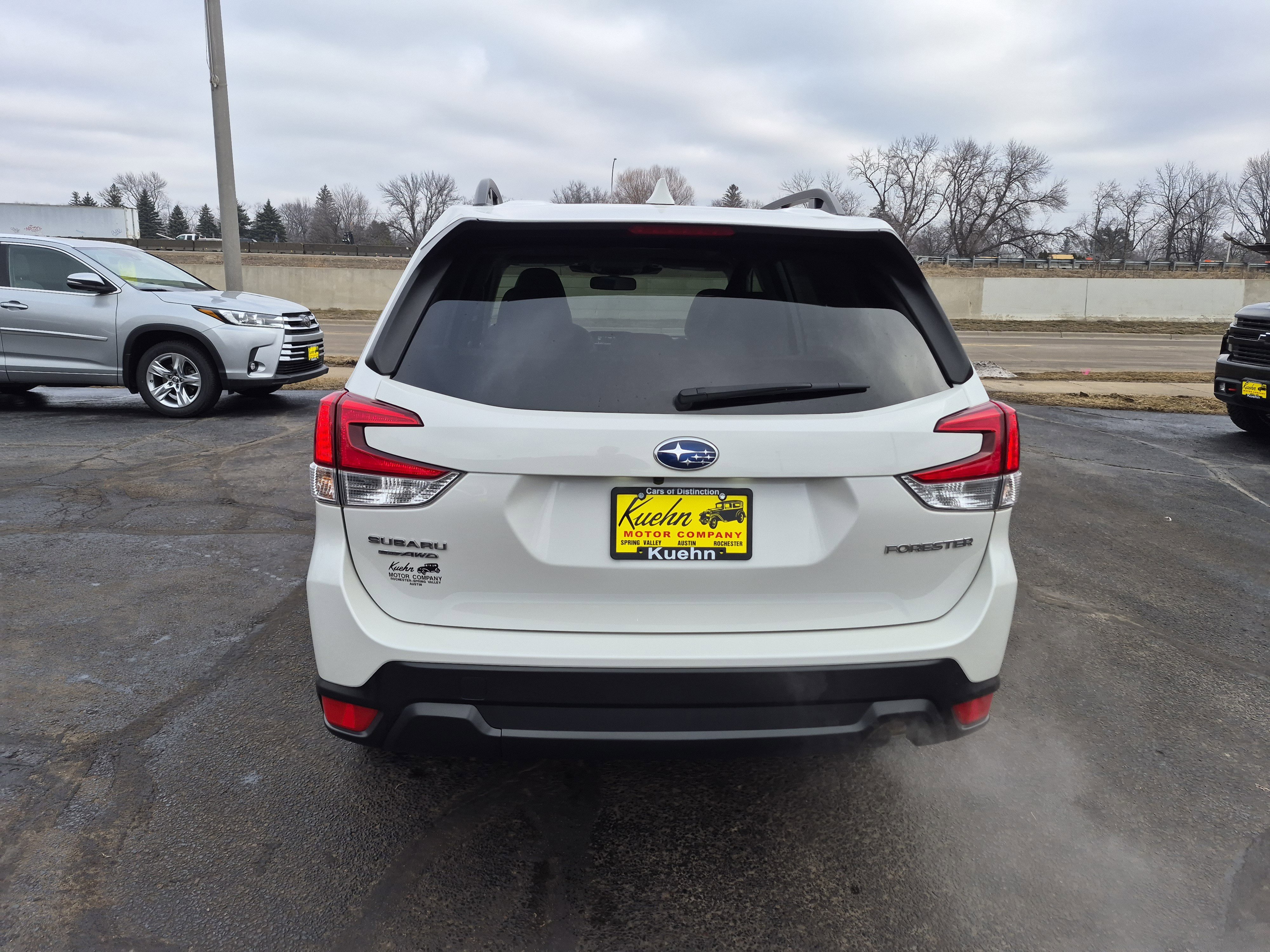 Used 2022 Subaru Forester Premium image 7